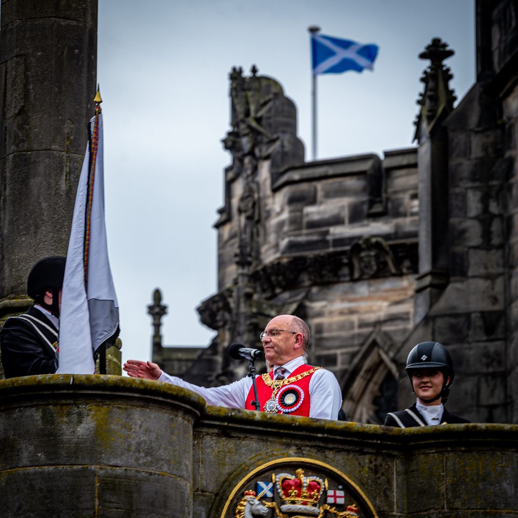 900 Years in the Making: People’s Procession joins Edinburgh’s Historic Ride.